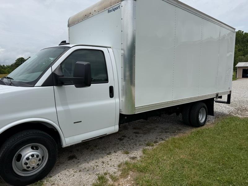 chevrolet express cutaway 2024 1HA3GTC77RN003413 image chevrolet express cutaway 2024 1HA3GTC77RN003413 image